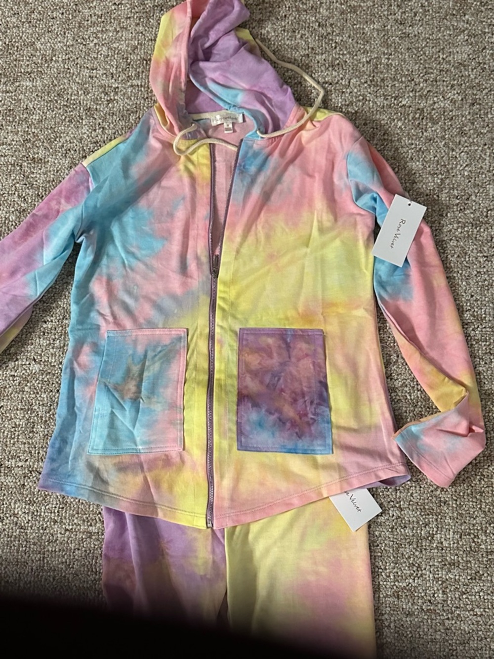 Rose Velvet Pastel Tie-Dye Zip Hoodie and biker shorts set med